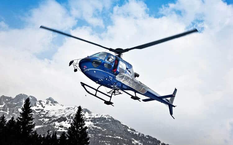 widokowy lot helikopterem
