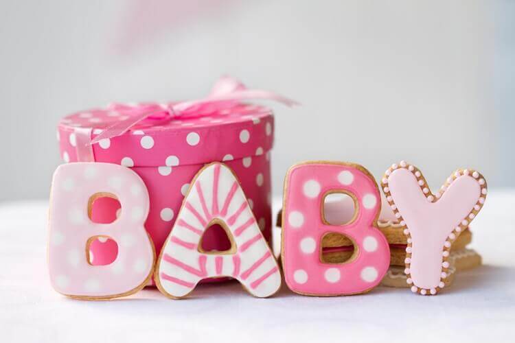 prezent dla przyszłej mamy na baby shower