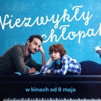 Plakat z premierą filmową